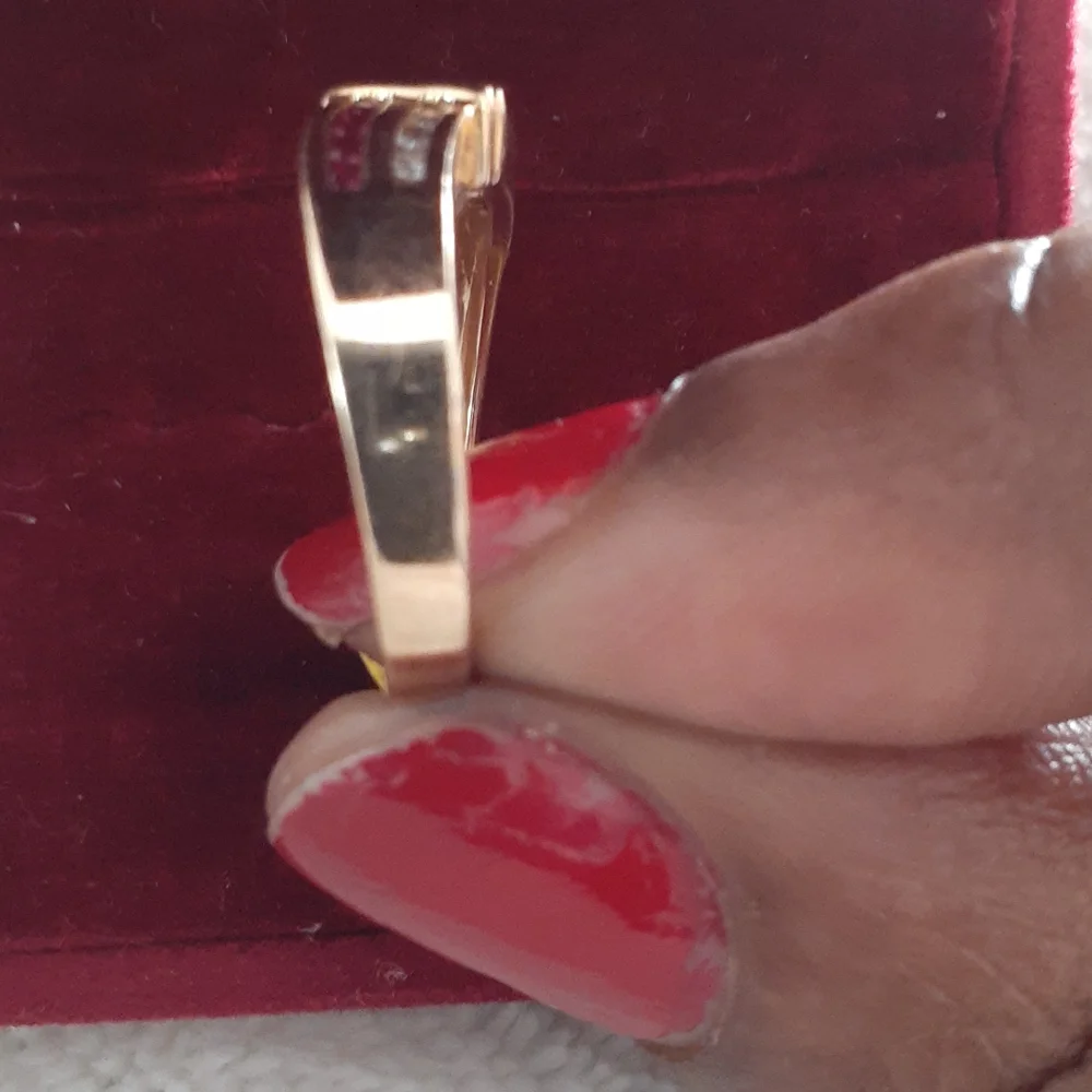 14K YELLOW GOLD RUBY N DIAMOND RING